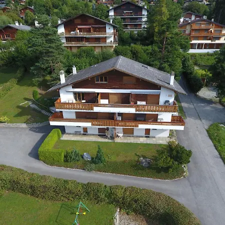 Chatillon B Apartment *