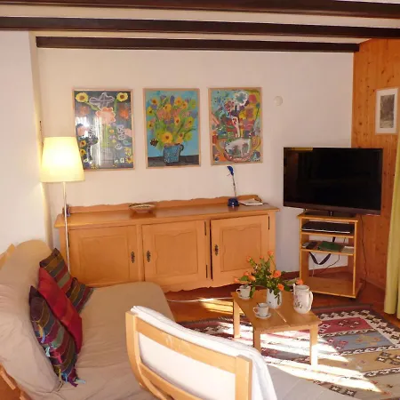 Chatillon B Apartment *